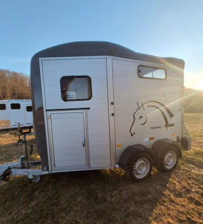2024 Cheval Liberte/ Touring Jumping Horse Trailer for Sale in Blacksburg, Virginia