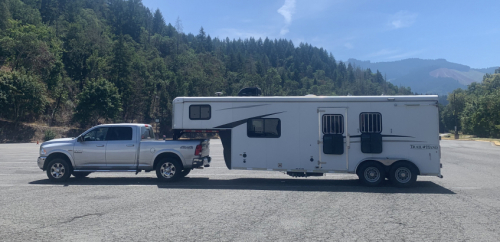 2018 Bison Trailhead Horse Trailer for Sale in Tillamook, Oregon